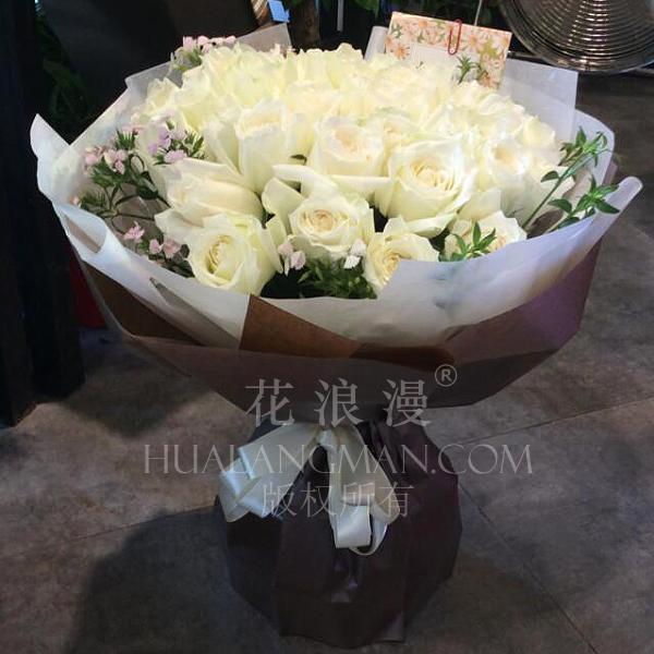 怎么送花给外地的女友_给外地女友送花如何送_外地女友送花祝福语